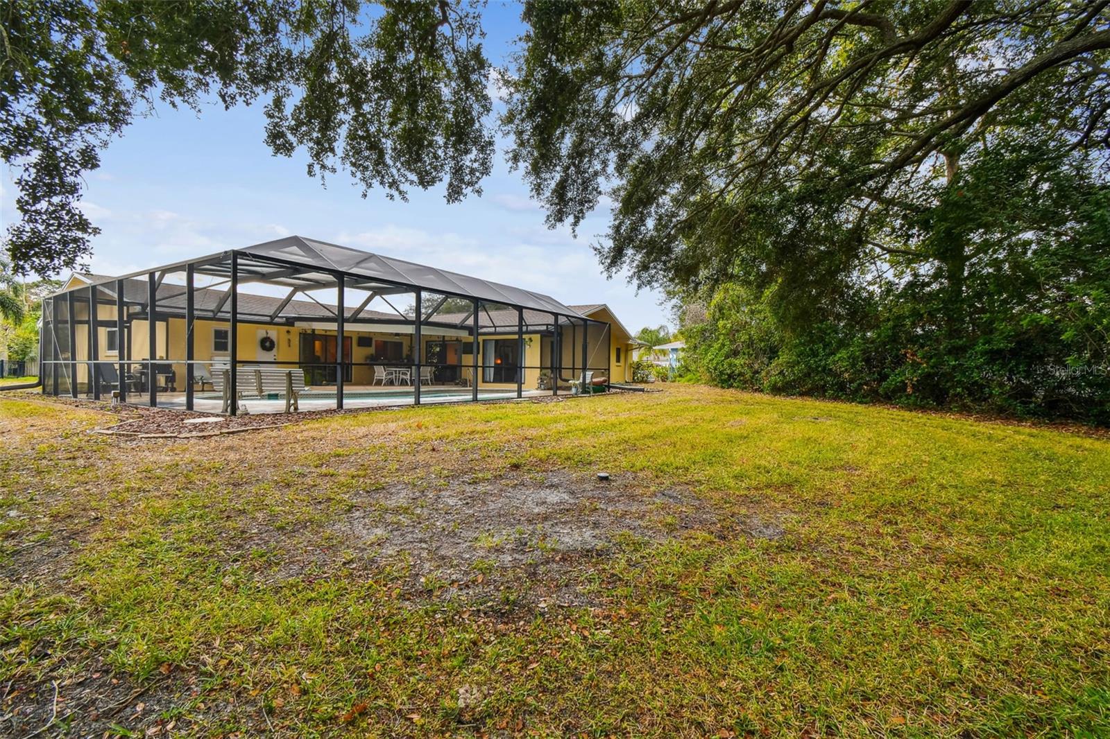 DOVE HOLLOW-UNIT I - Residential