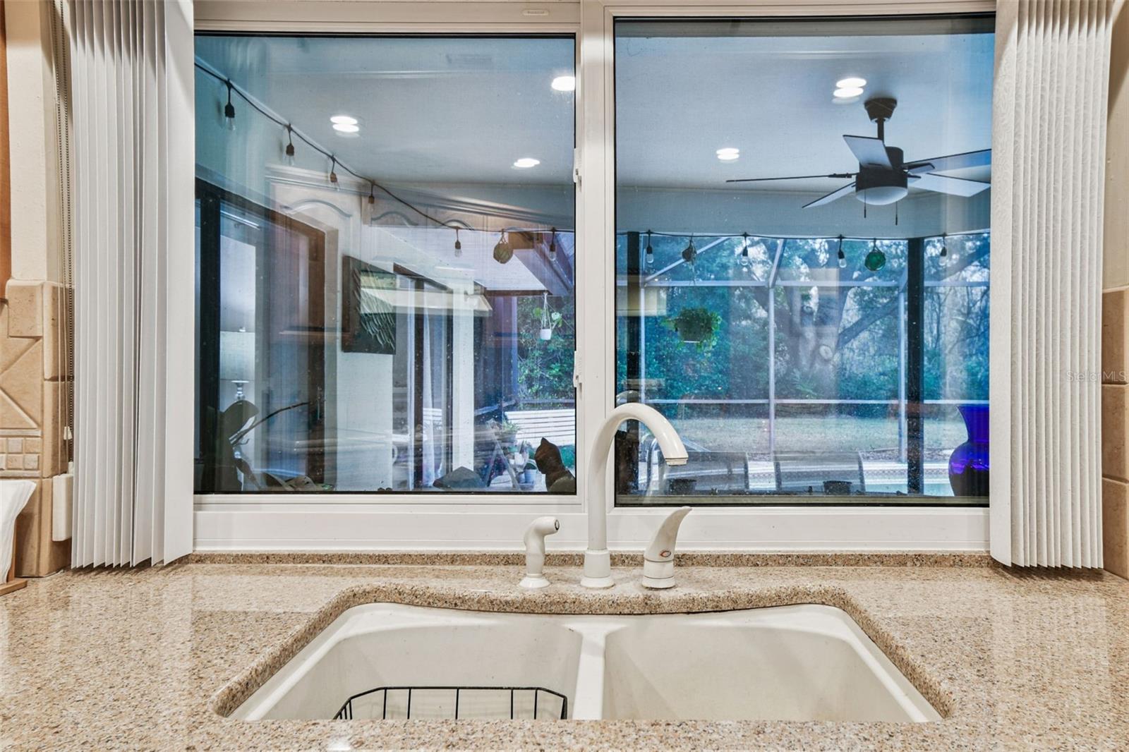 DOVE HOLLOW-UNIT I - Residential