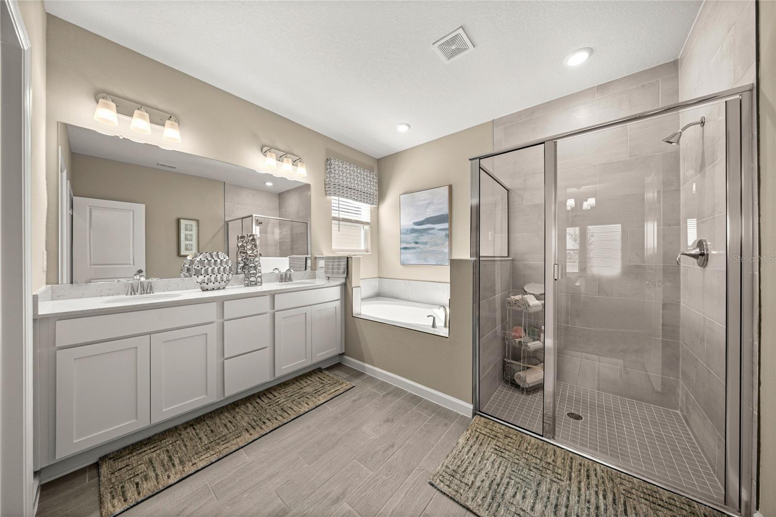 TRAILHEAD LANDING - Residential