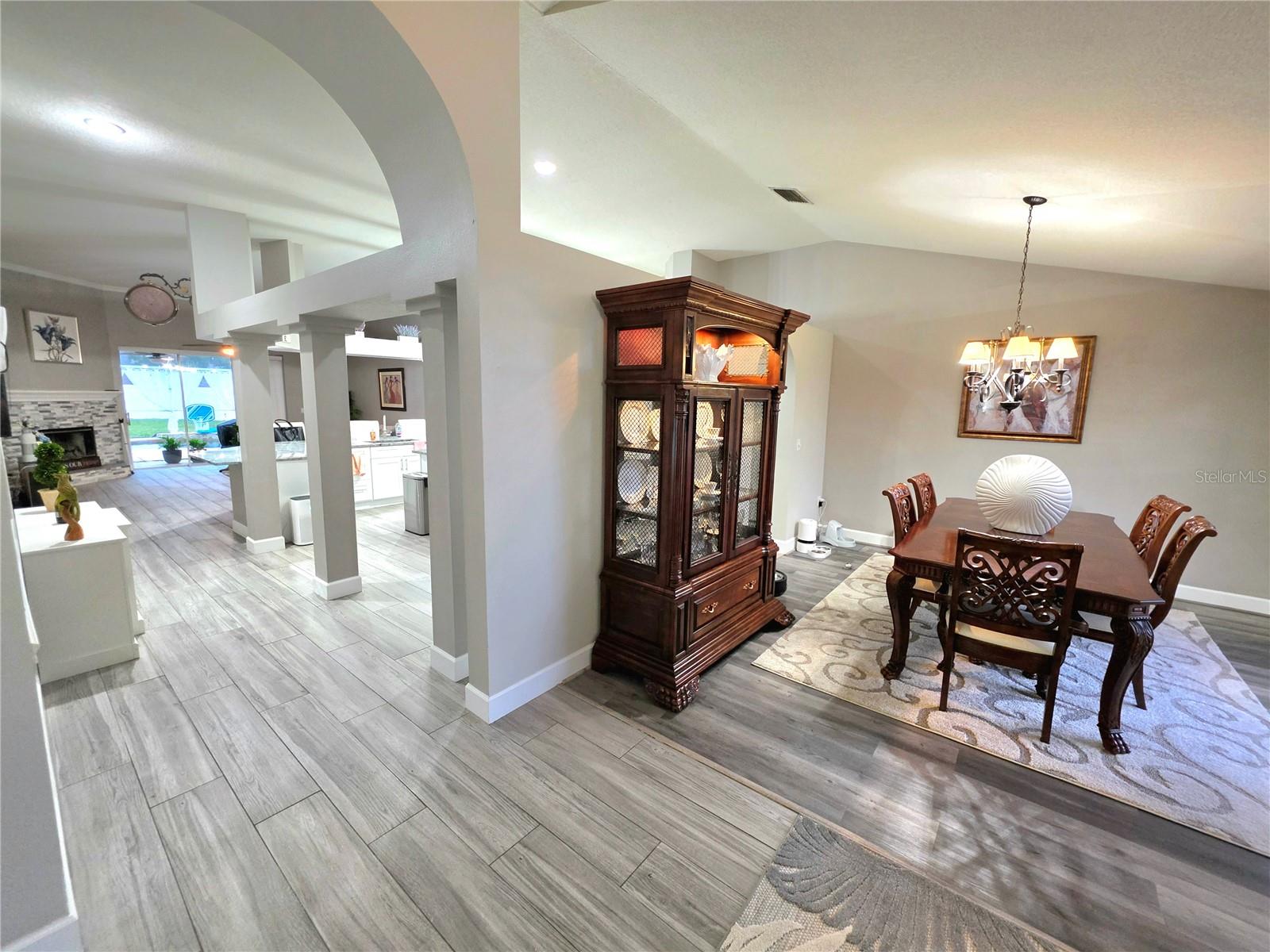 18507 COUNTRY CREST PLACE