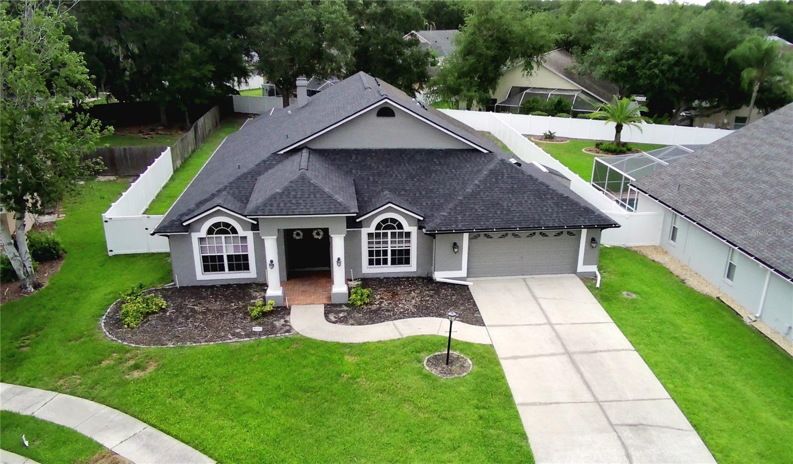 18507 COUNTRY CREST PLACE