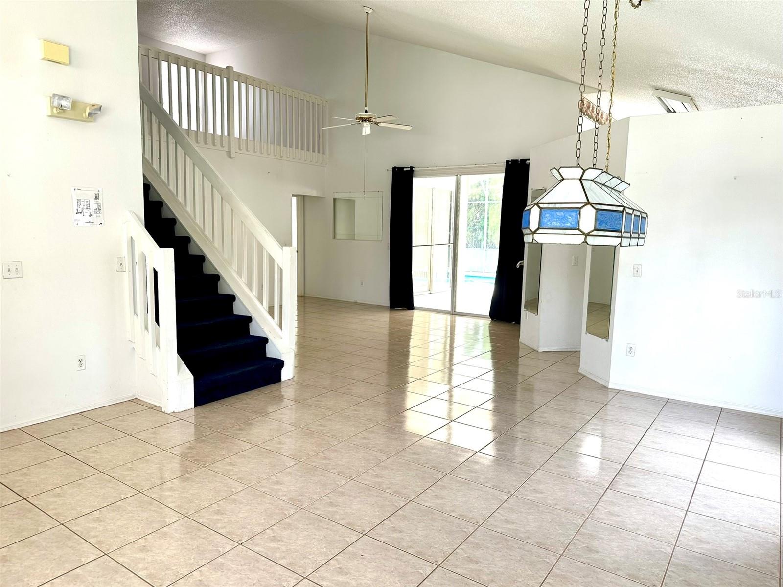 2519 CHATHAM CIRCLE