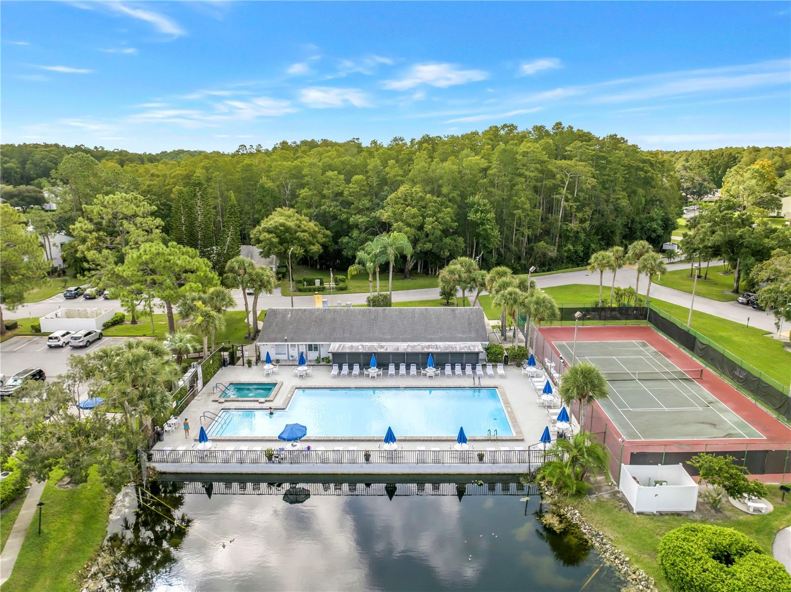 1290 PINE RIDGE CIRCLE E G2