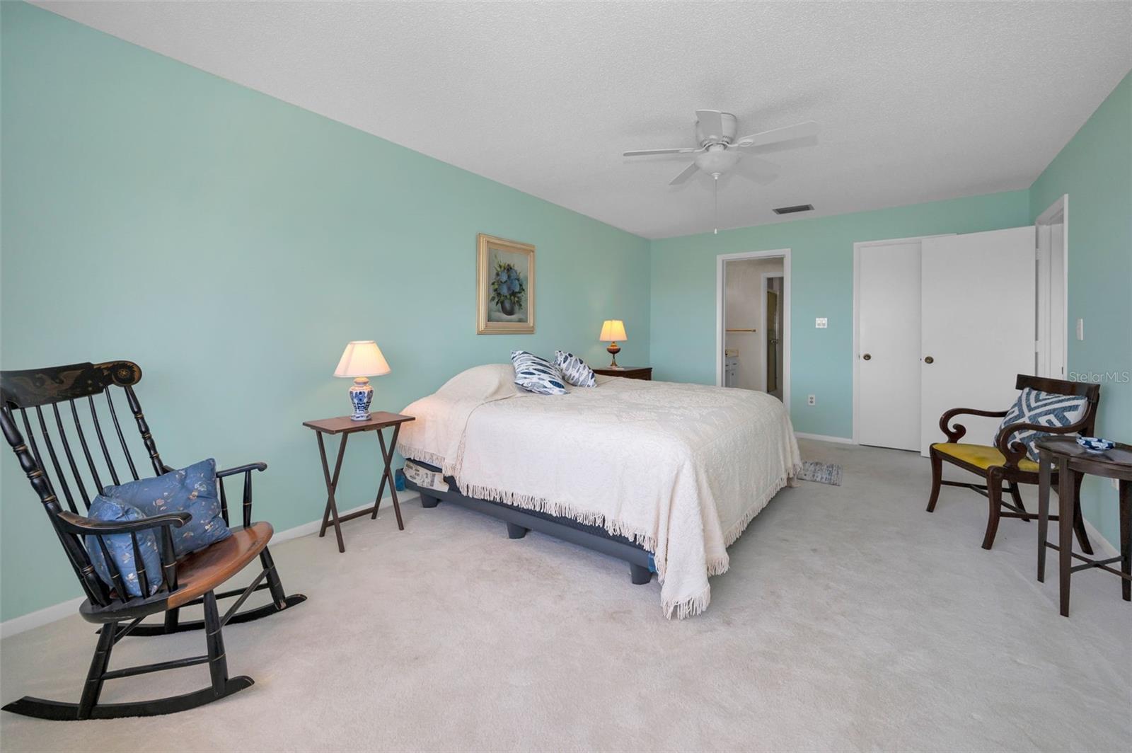 HARBOUR CLUB CONDO 3 - Residential