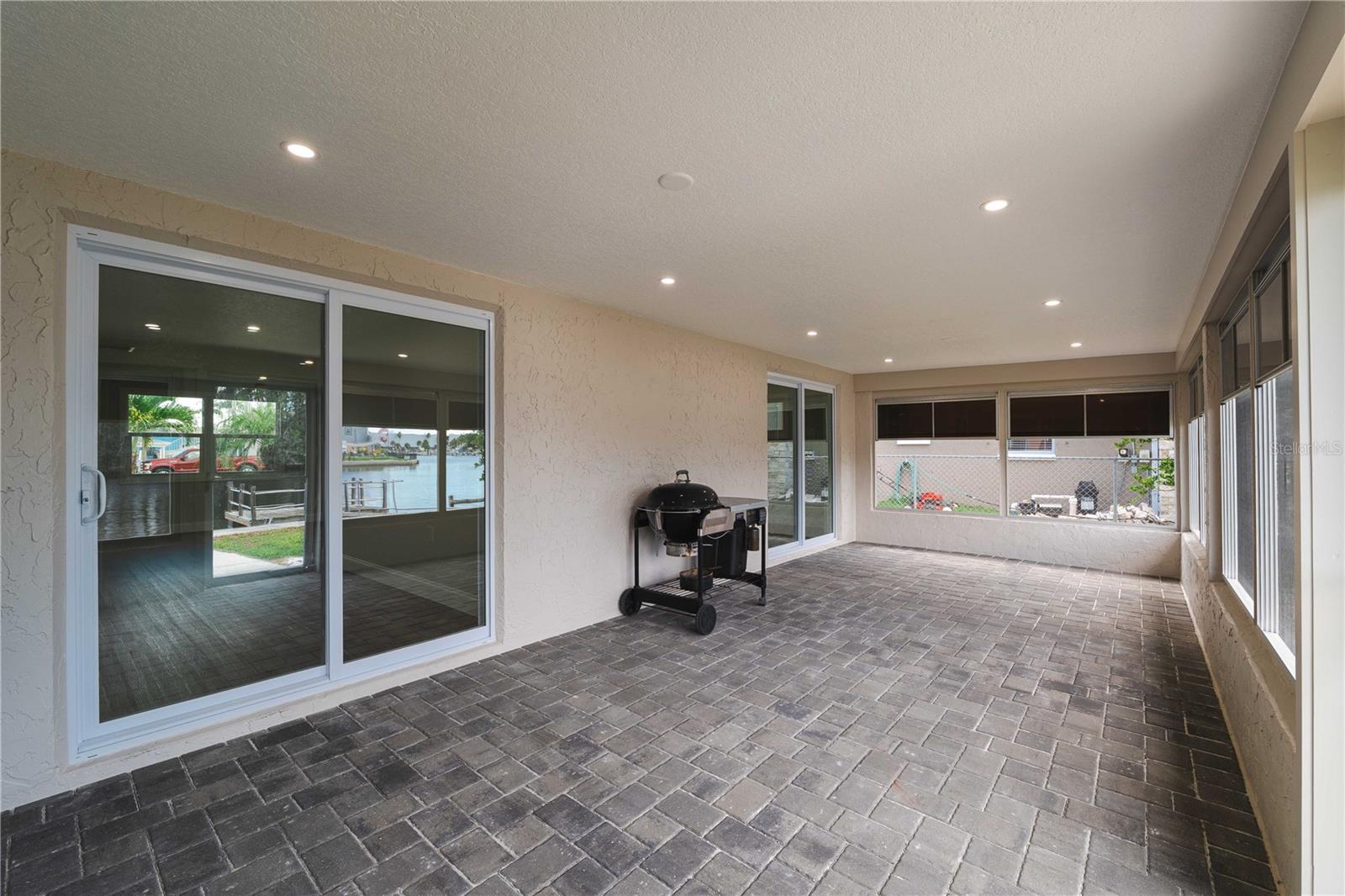 HUDSON BEACH ESTATES - Residential Lease