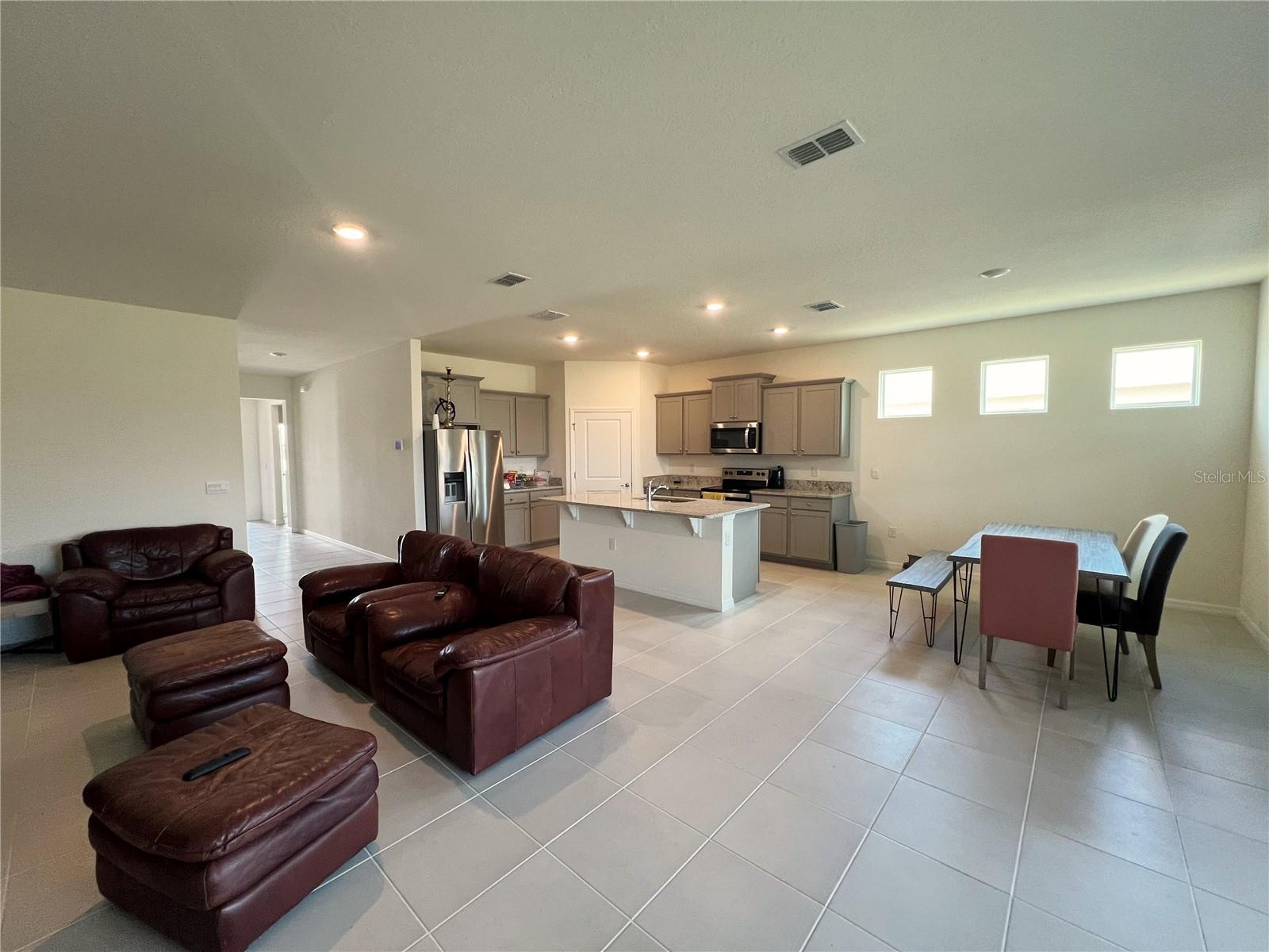 BEAUMONT PH I - Residential Lease