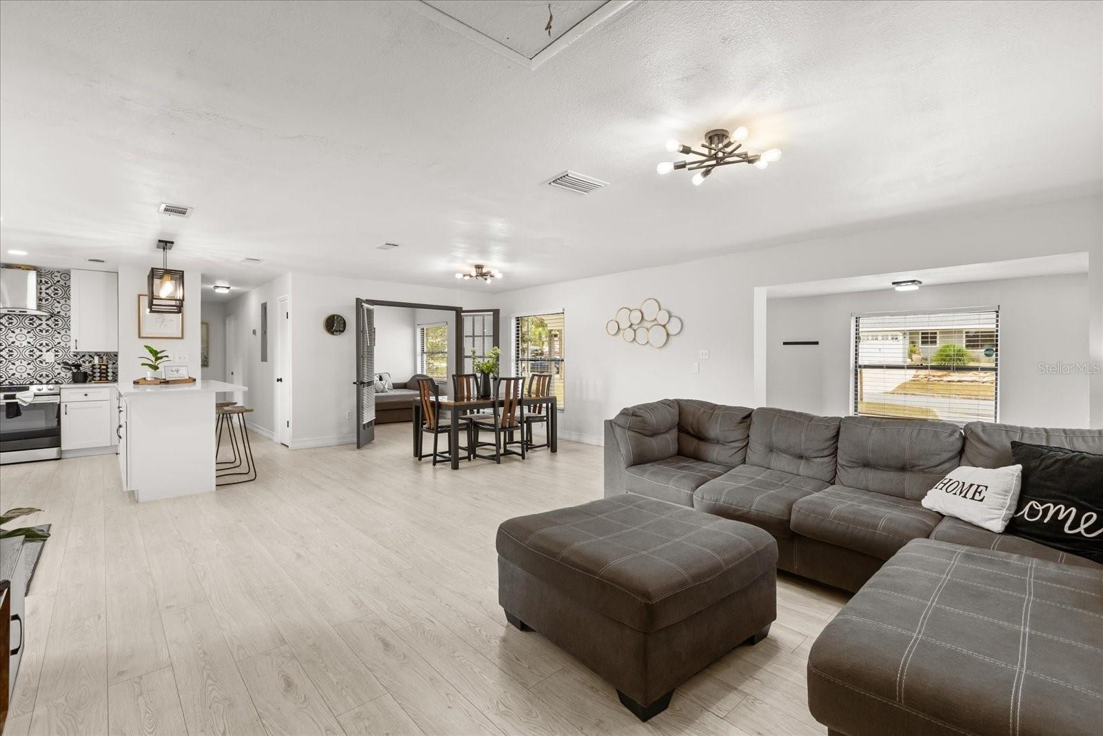 LAKE MARSHA HIGHLANDS FIRST ADD - Residential