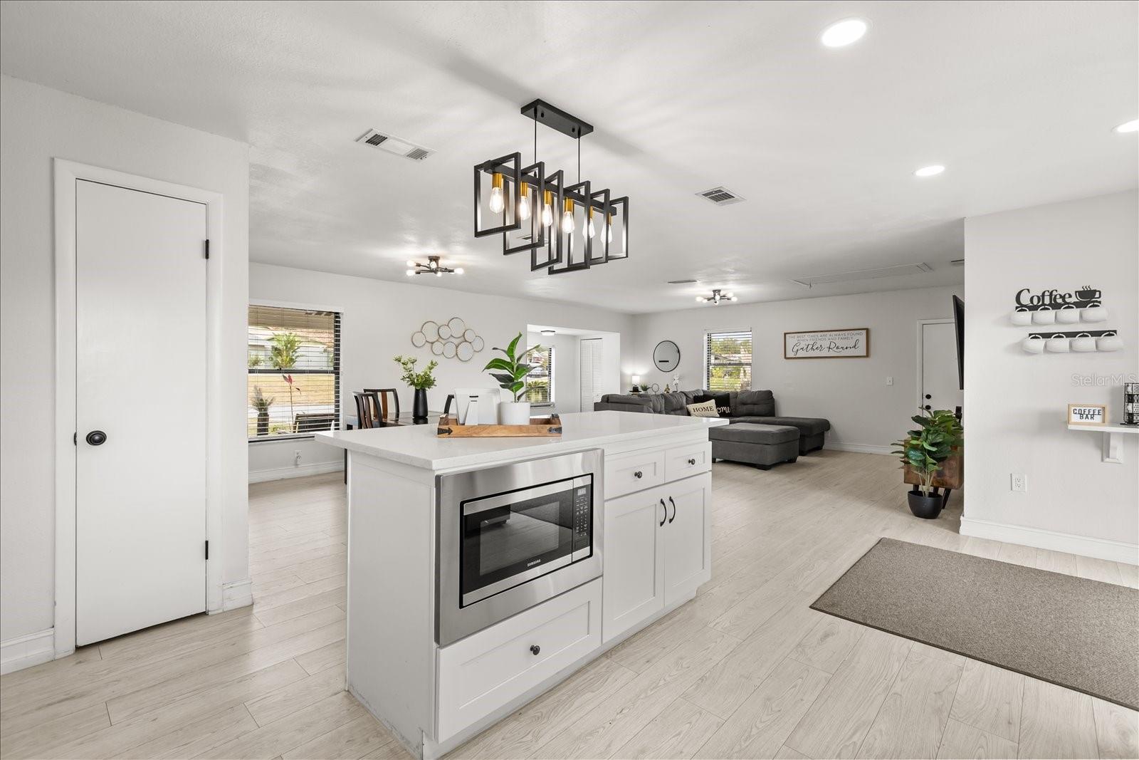 LAKE MARSHA HIGHLANDS FIRST ADD - Residential