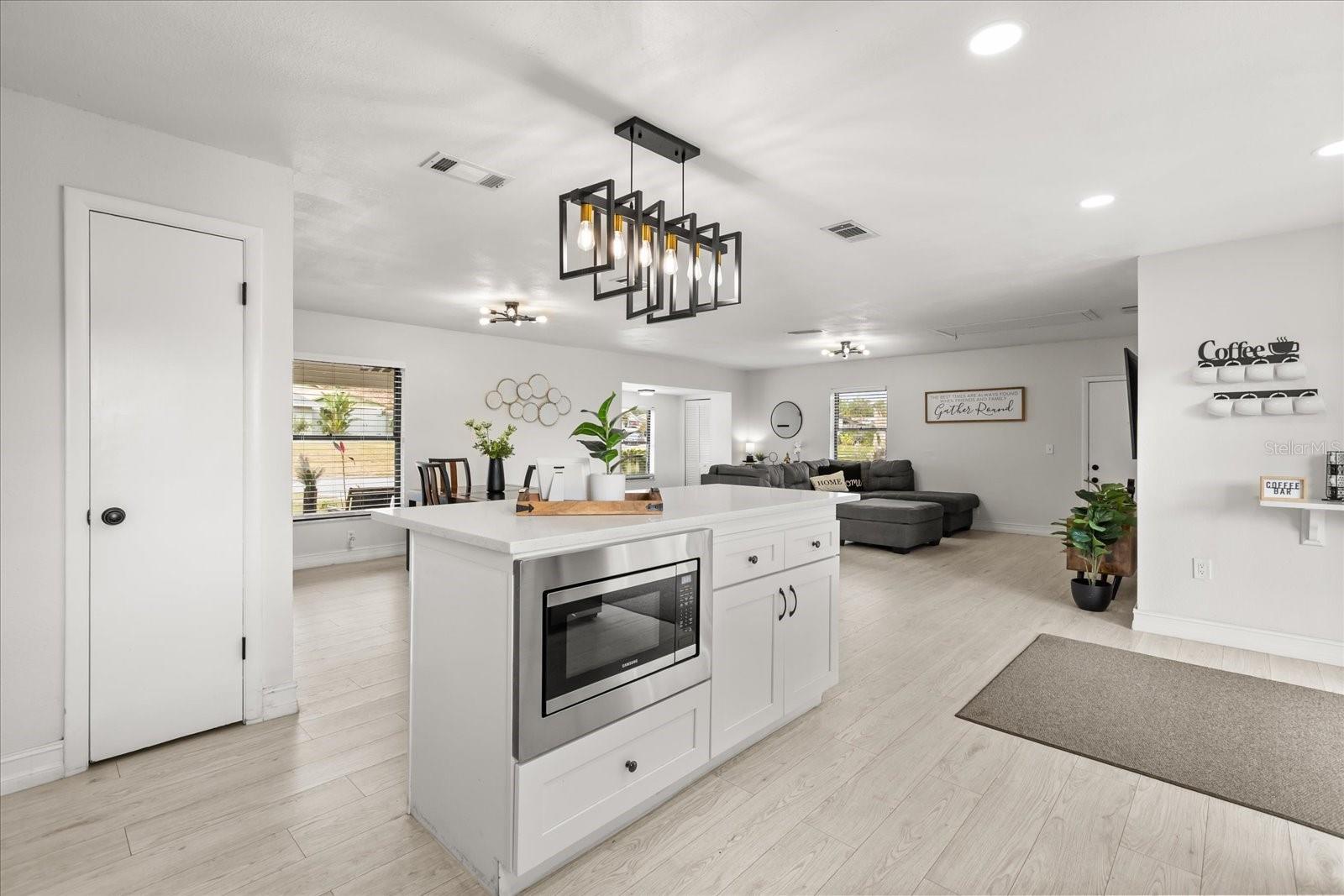 LAKE MARSHA HIGHLANDS FIRST ADD - Residential