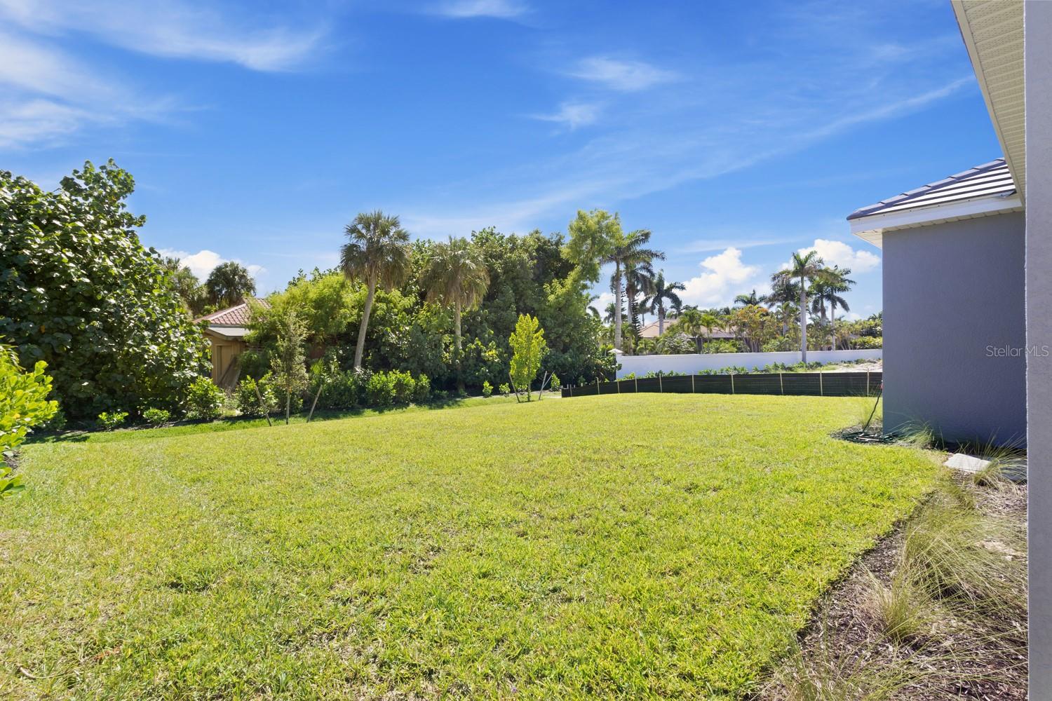 SANDY KEY - Residential