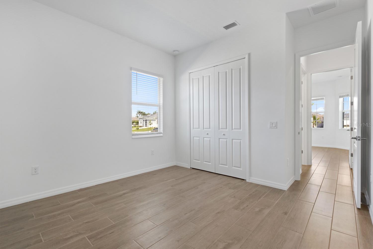 SANDY KEY - Residential