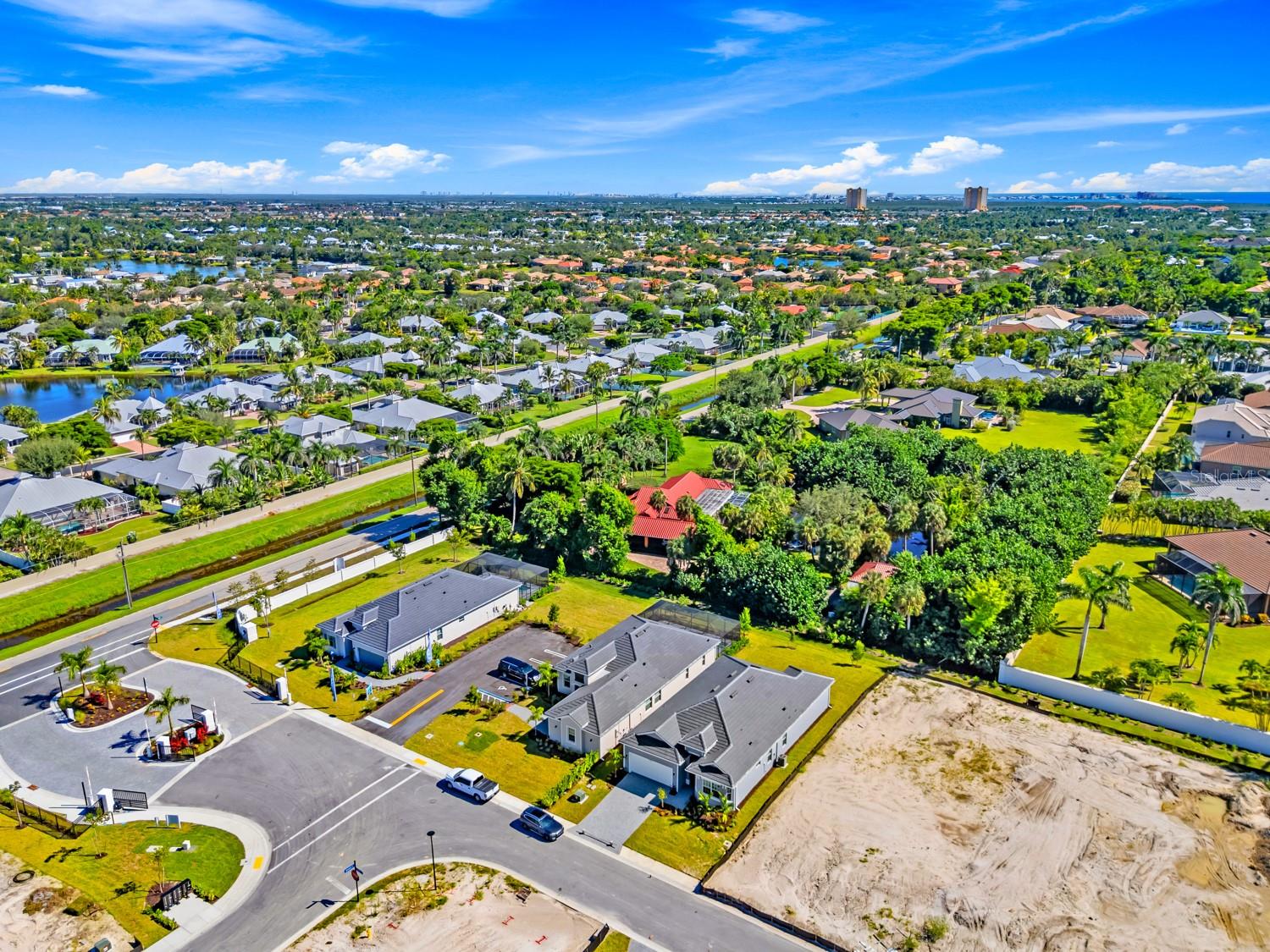 SANDY KEY - Residential