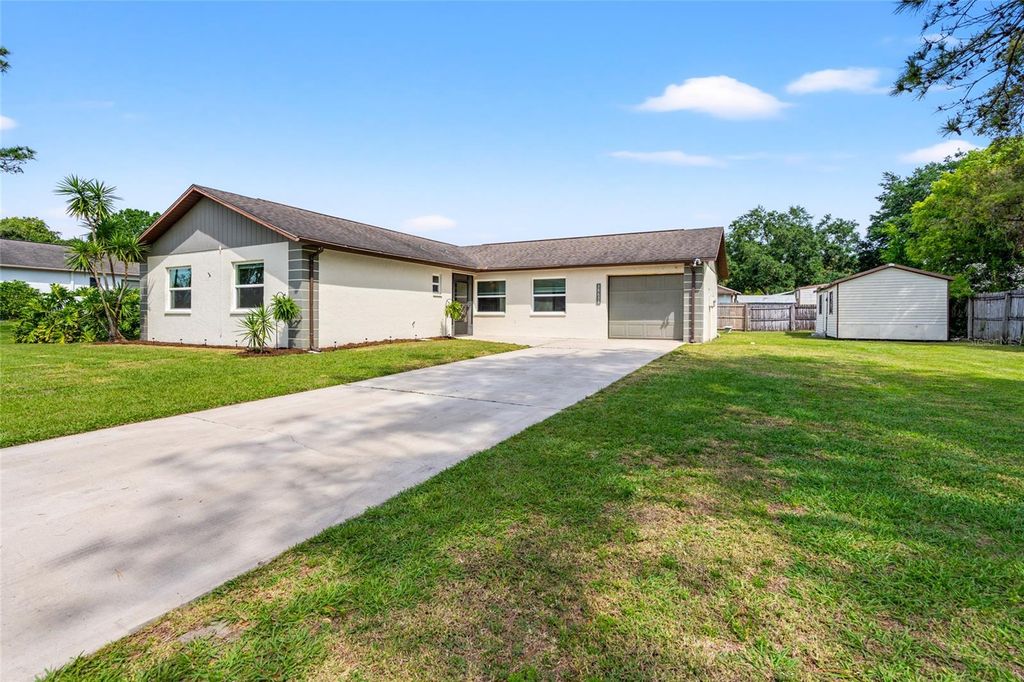 Photo of 38633 Ferm Circle, Zephyrhills, FL 33540 (MLS # T3515663)