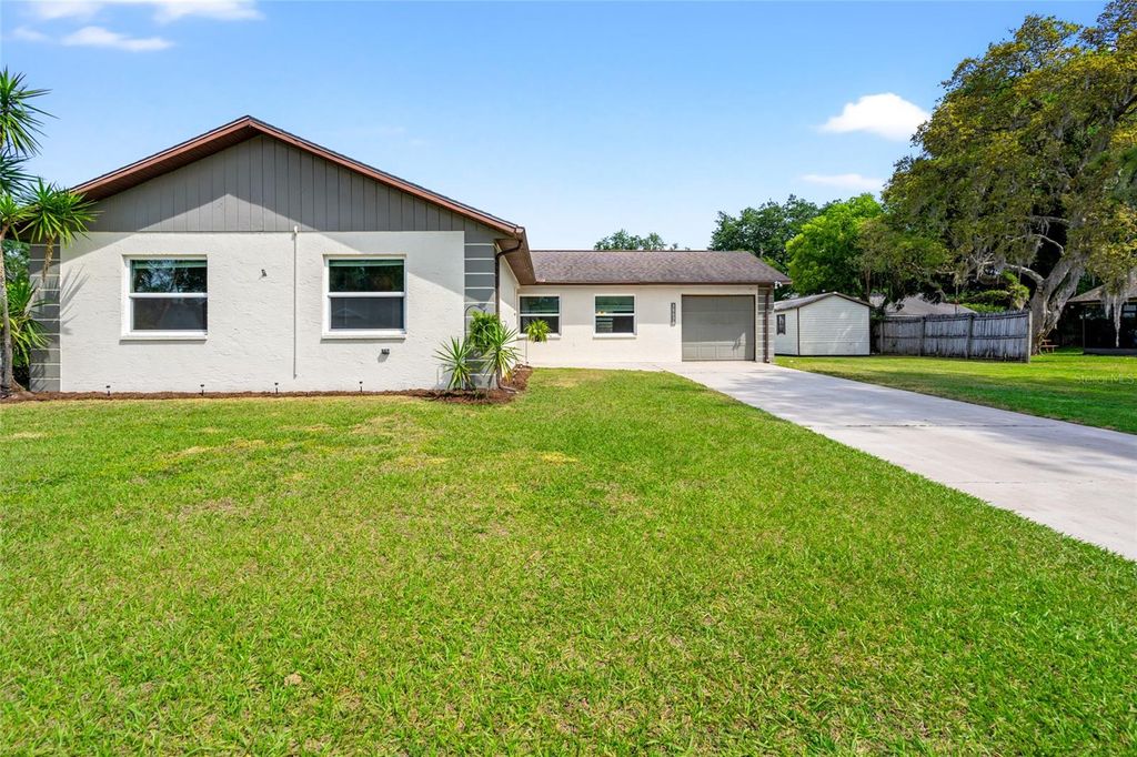 Photo of 38633 Ferm Circle, Zephyrhills, FL 33540 (MLS # T3515663)