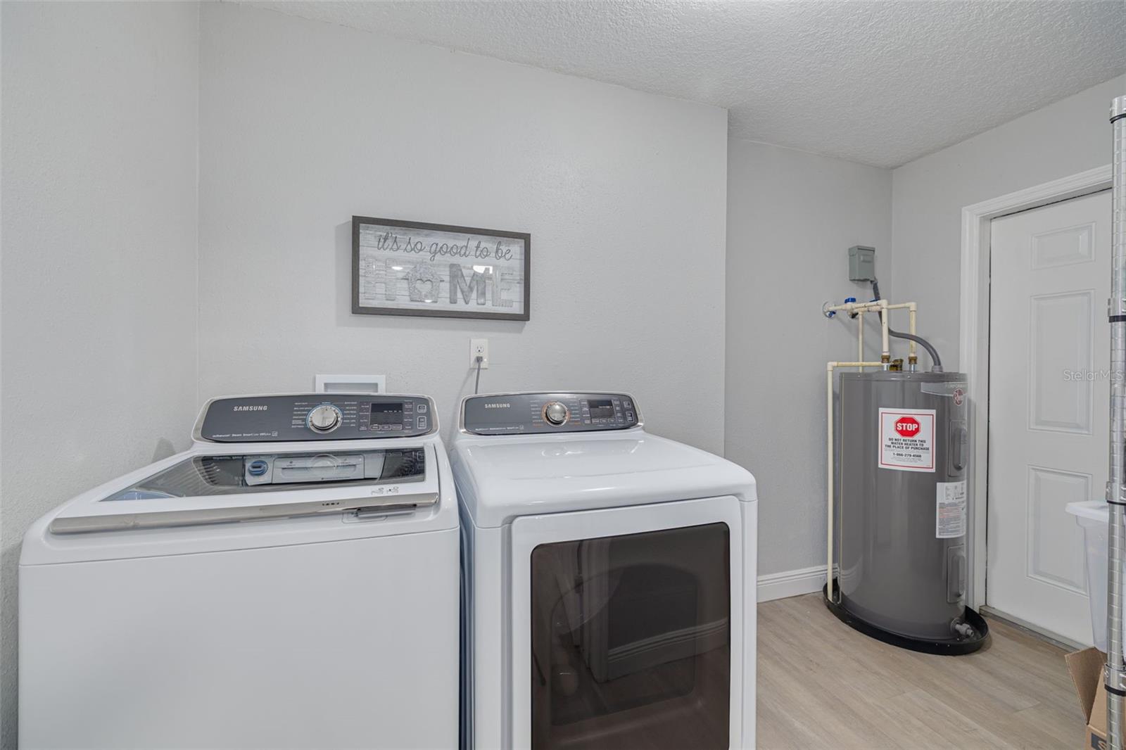 TEMPLE TERRACE RIVERSIDE SUBDI - Residential