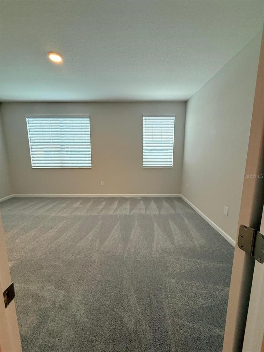 CENTER LAKE ON THE PARK - Residential Lease