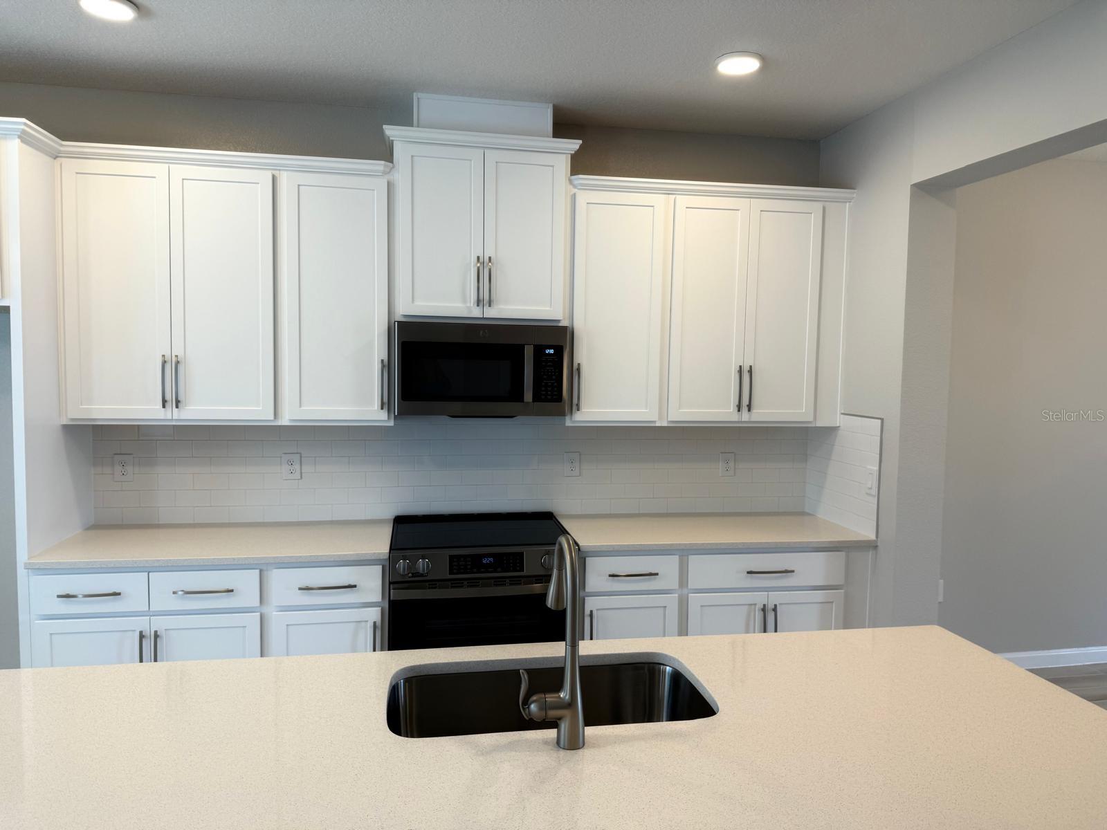 CENTER LAKE ON THE PARK - Residential Lease
