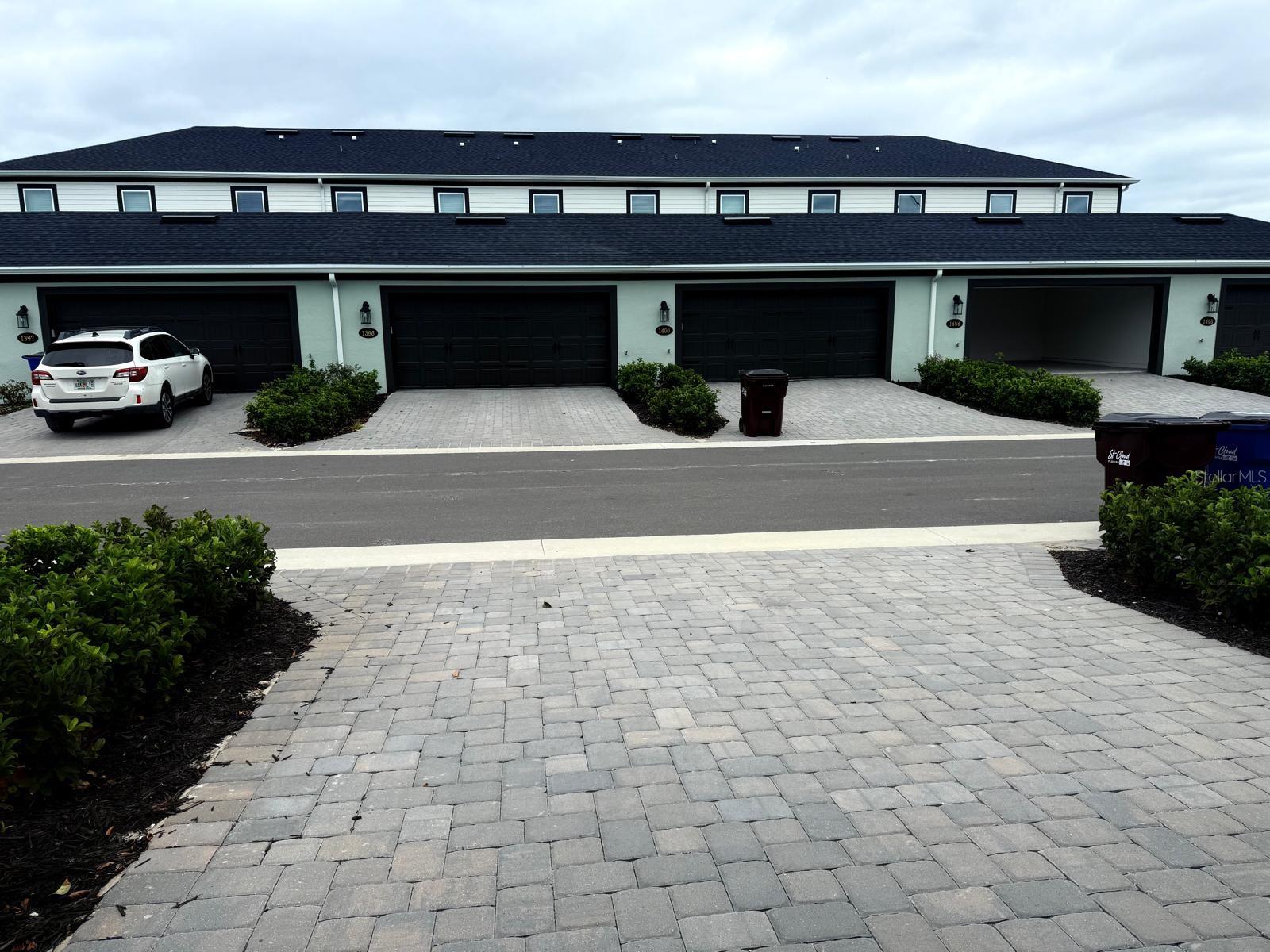 CENTER LAKE ON THE PARK - Residential Lease