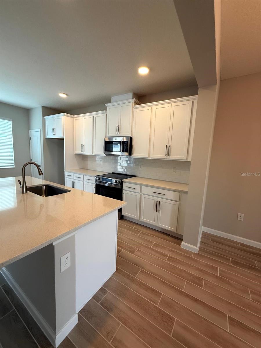 CENTER LAKE ON THE PARK - Residential Lease