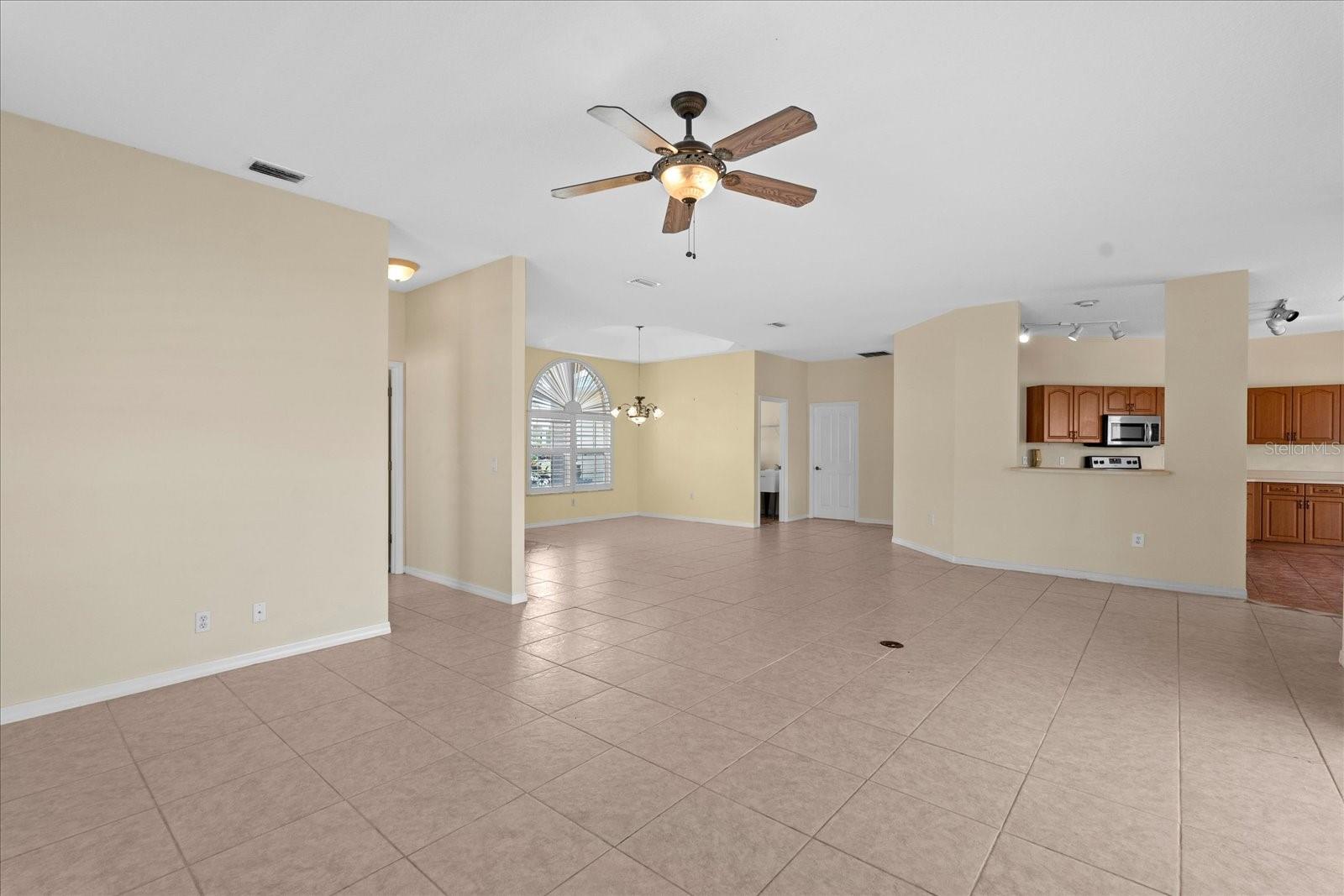 MARITIME ESTATES SUB - Residential Lease