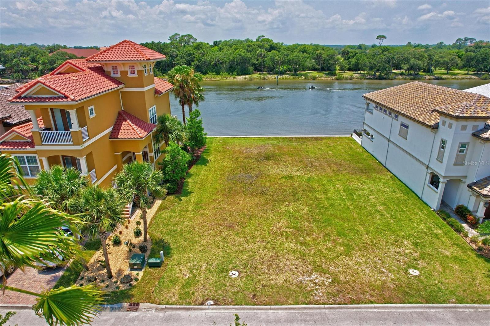 254 YACHT HARBOR DRIVE