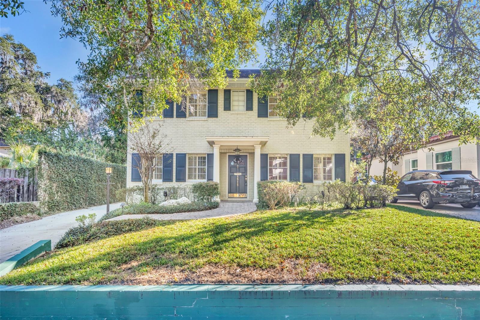 1515 ORANGEWOOD AVENUE