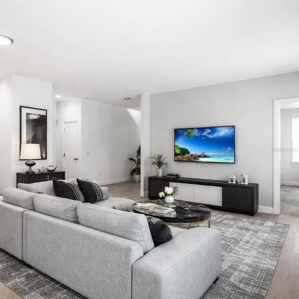 BLUE DIAMOND - Residential