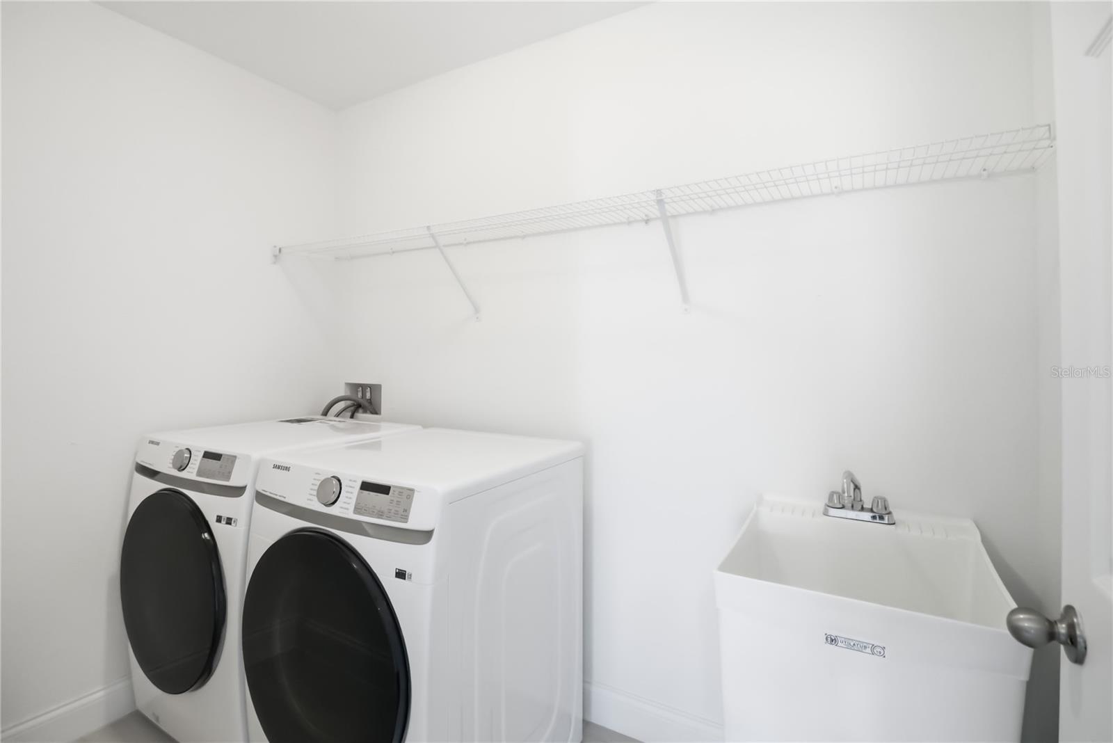 BLUE DIAMOND - Residential