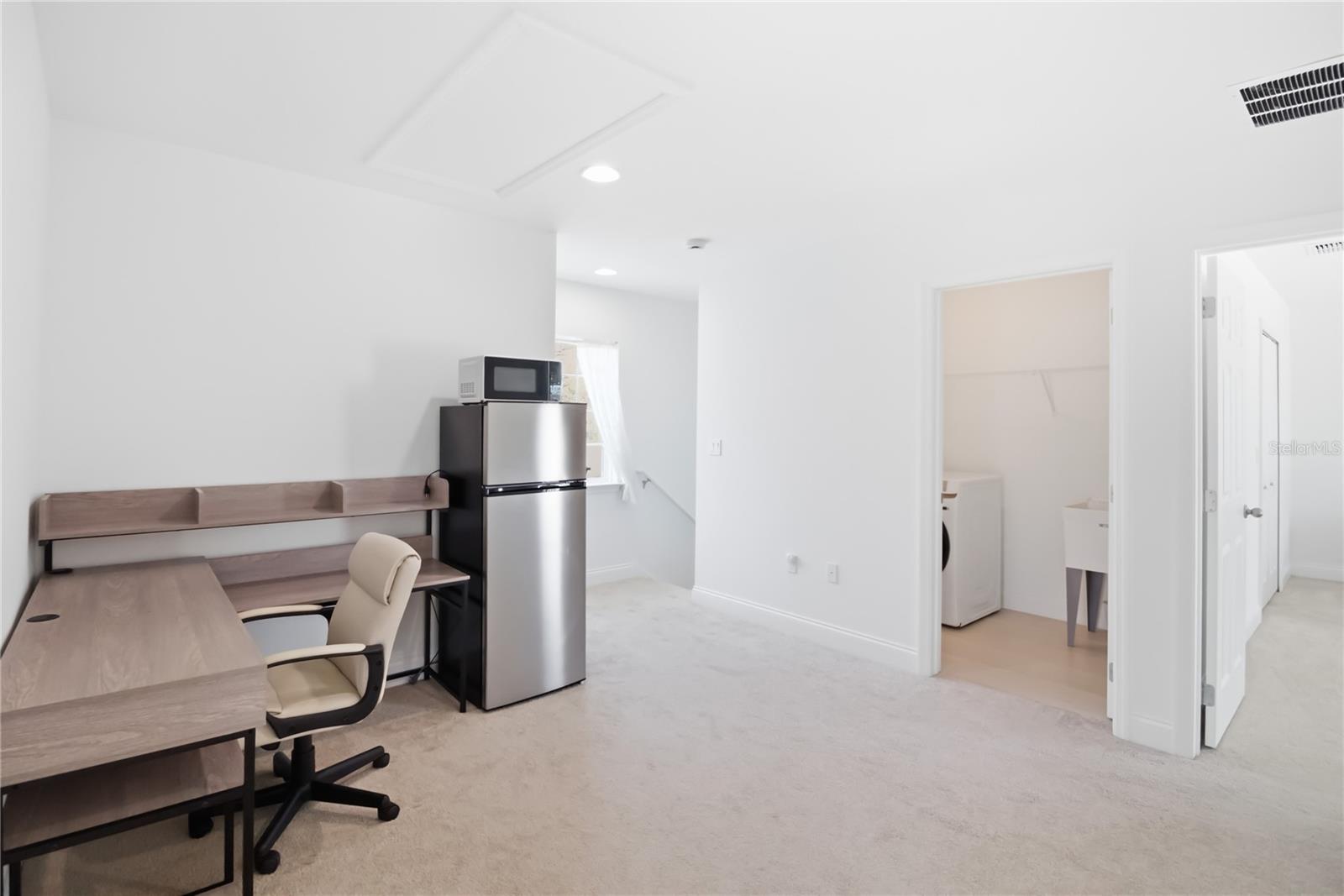 BLUE DIAMOND - Residential