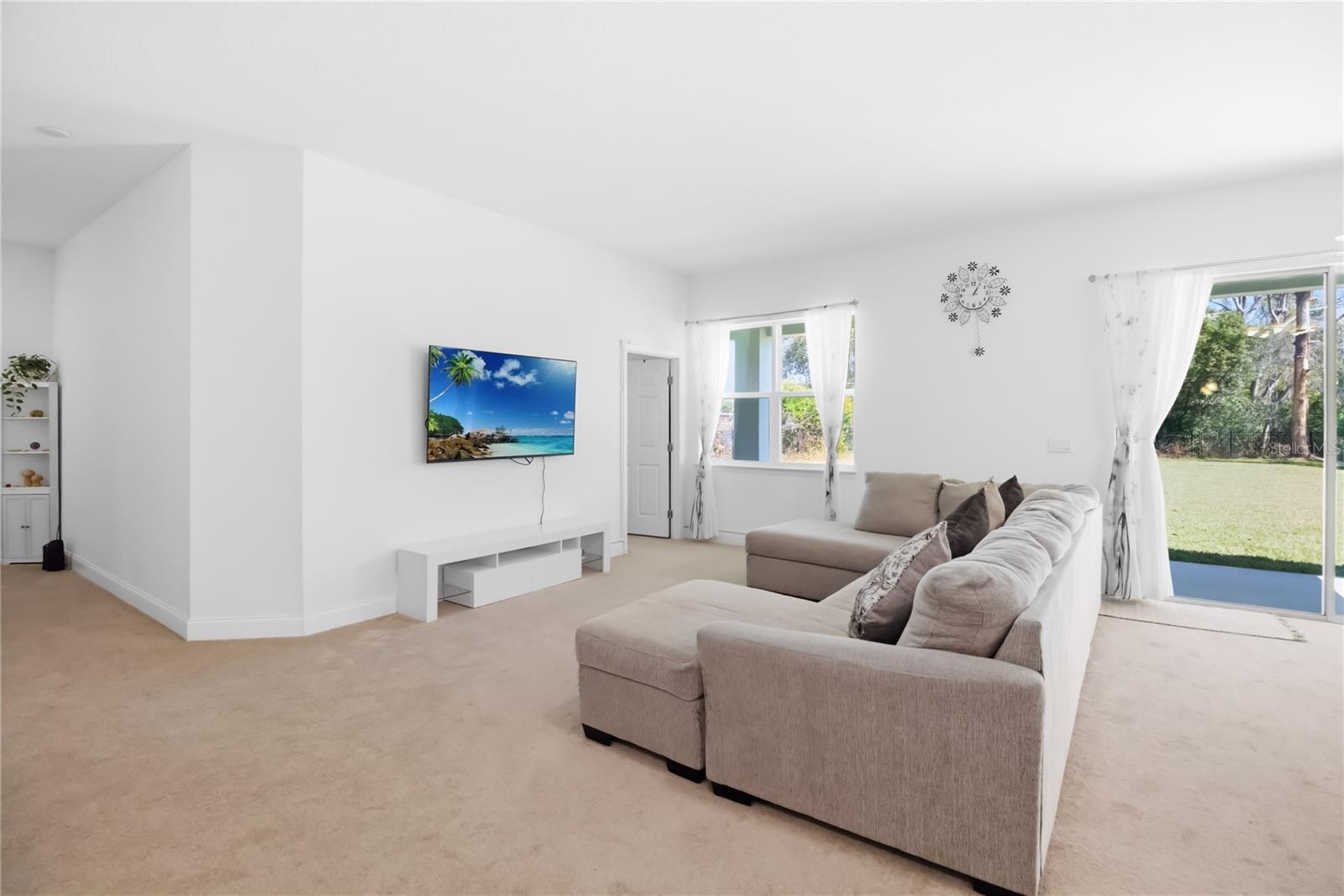 BLUE DIAMOND - Residential