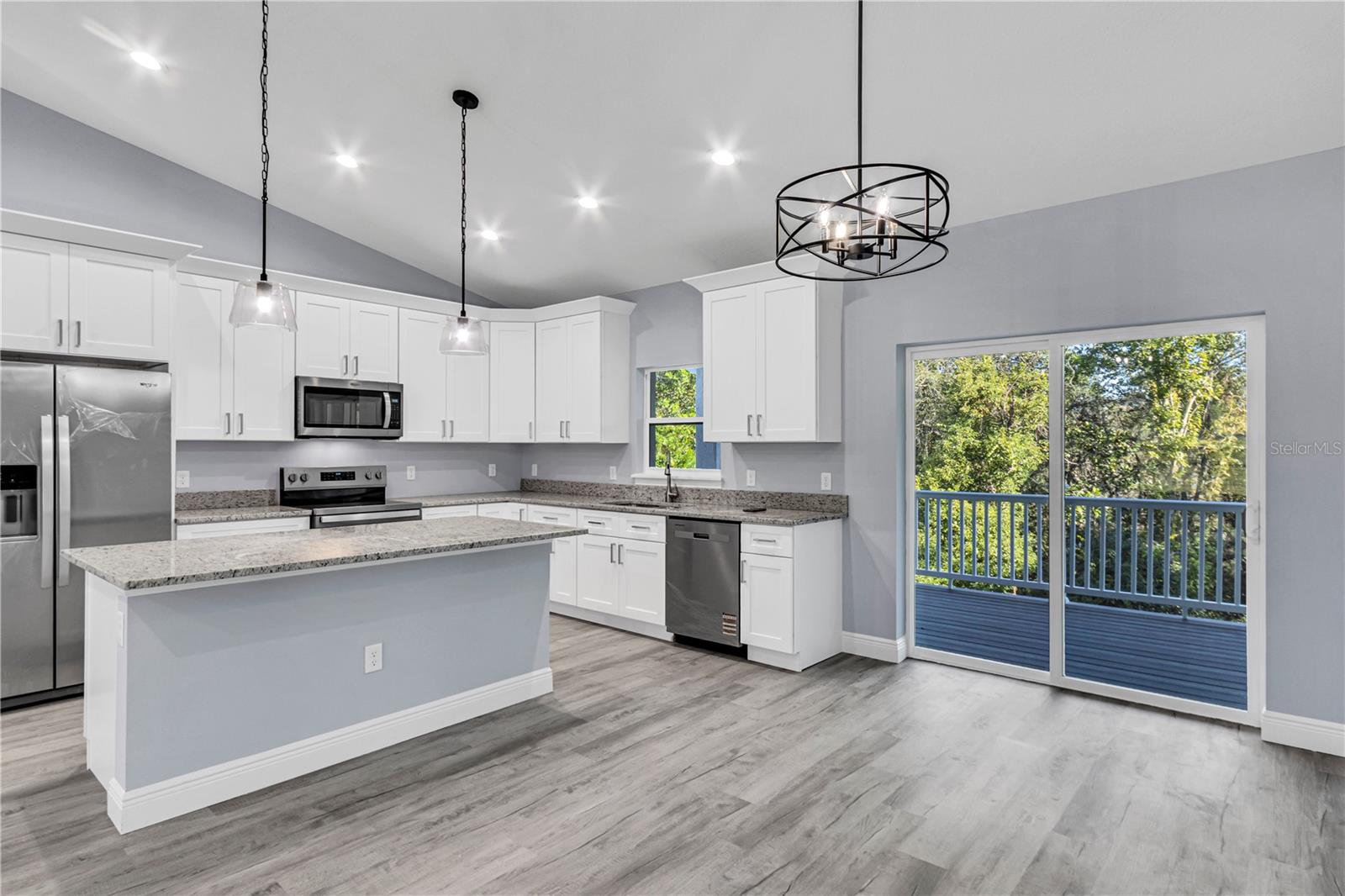 DELTONA LAKES UNIT 16 - Residential