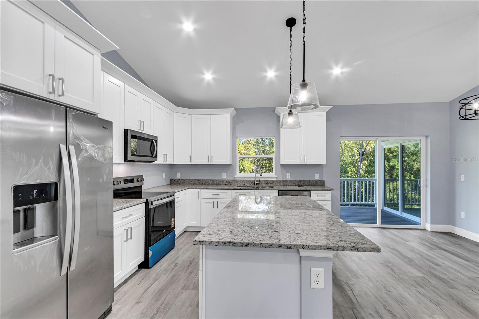 DELTONA LAKES UNIT 16 - Residential