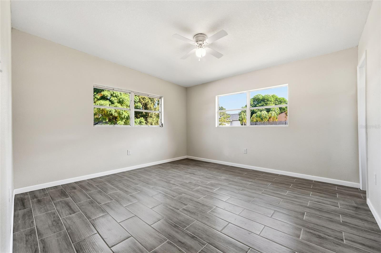 CAREFREE COVE - Residential