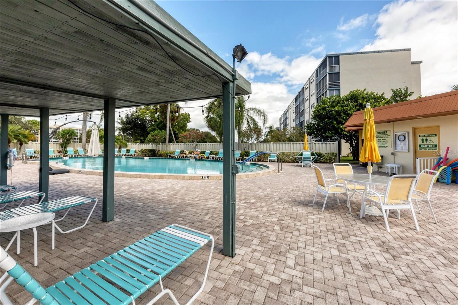 IRONWOOD SIXTH - Residential