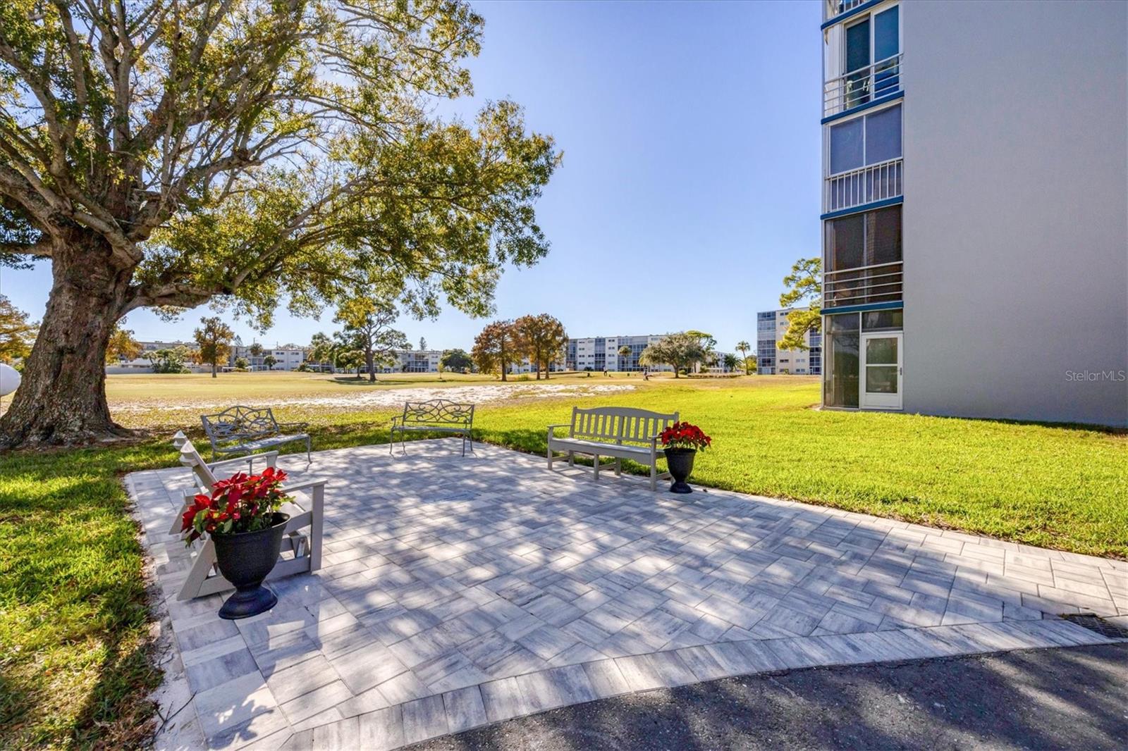 IRONWOOD SIXTH - Residential