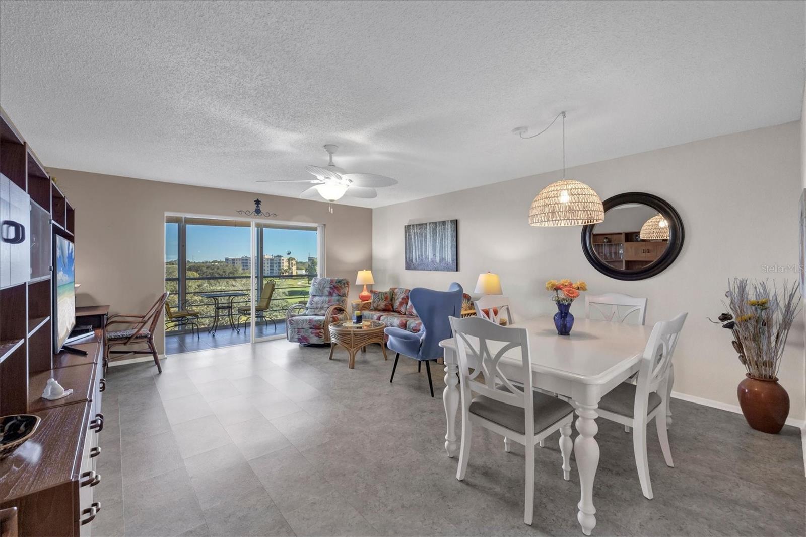 IRONWOOD SIXTH - Residential