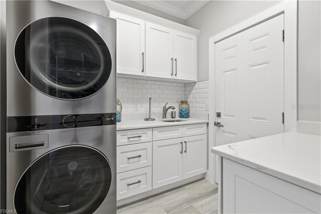PUNTA GORDA ISLES SEC 21 - Residential