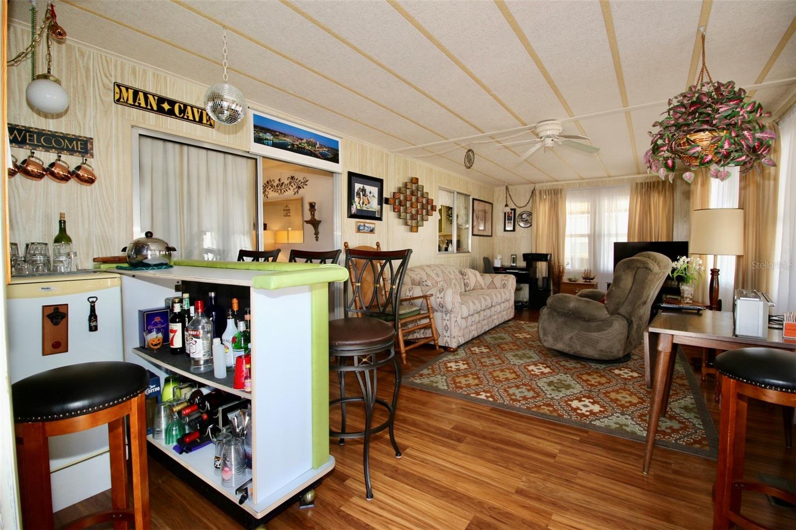 GOLDEN GATE MOBILE HOME PARK UNREC - Residential