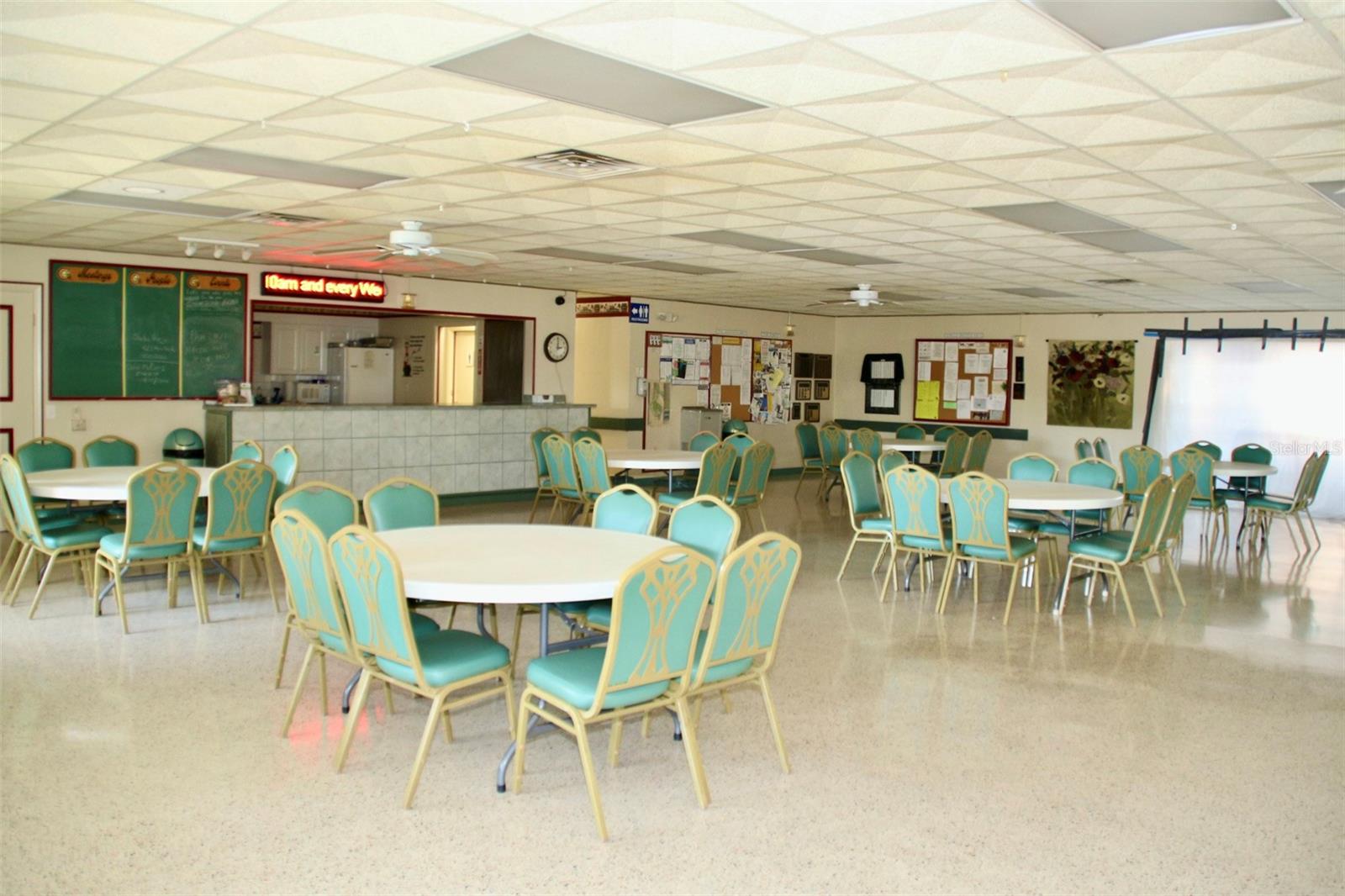 GOLDEN GATE MOBILE HOME PARK UNREC - Residential