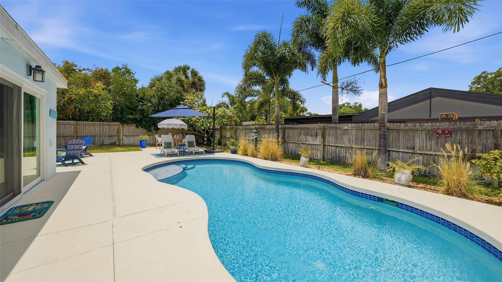 SOUTH GATE - Residential