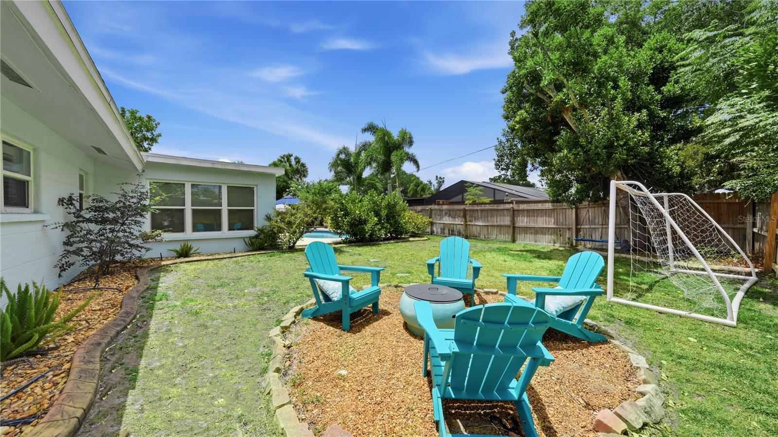 SOUTH GATE - Residential