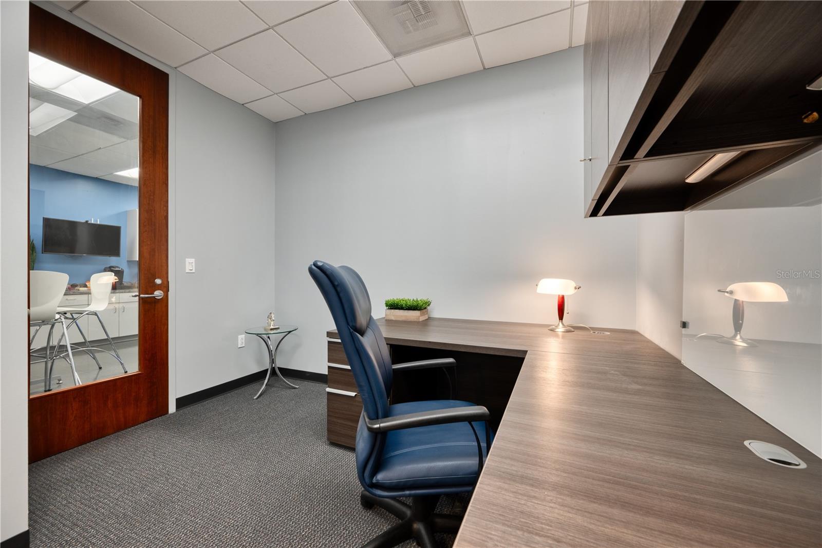 SUN BANK CENTER - Commercial Lease