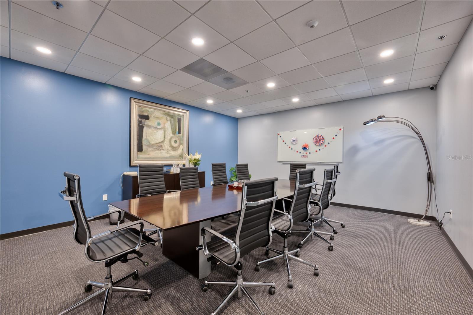 SUN BANK CENTER - Commercial Lease