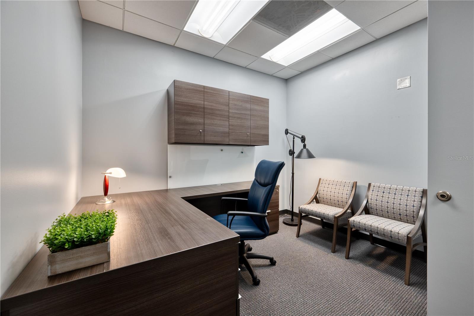 SUN BANK CENTER - Commercial Lease