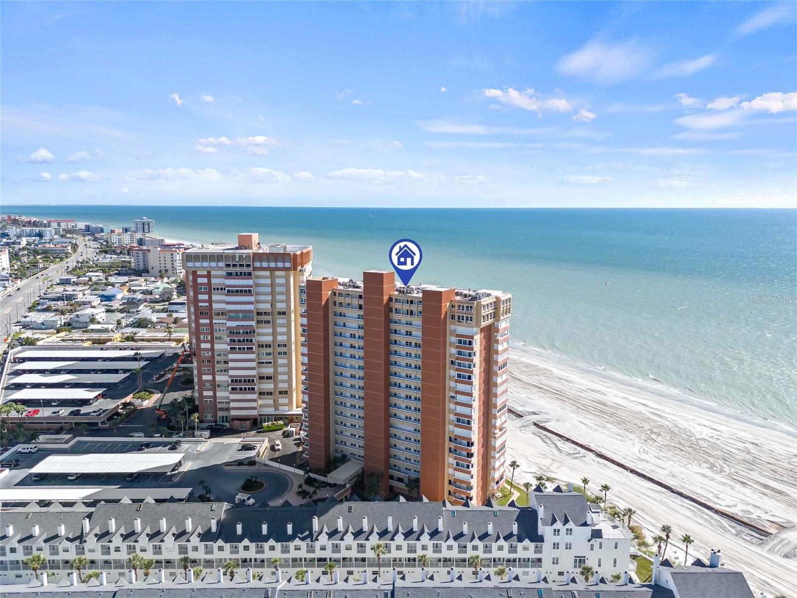 REDINGTON TOWERS 3 CONDO - Residential