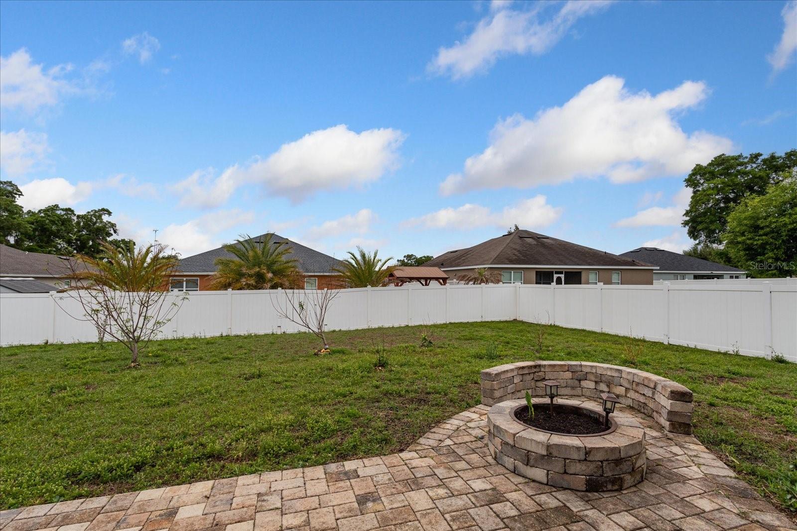 BAHIA OAKS UN #5 - Residential