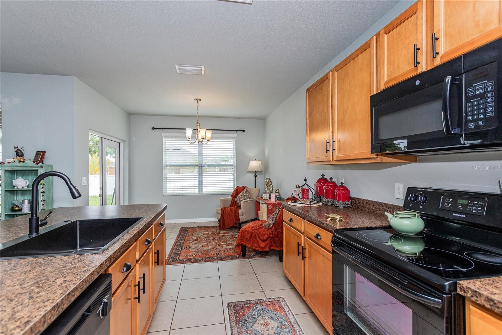 BAHIA OAKS UN #5 - Residential