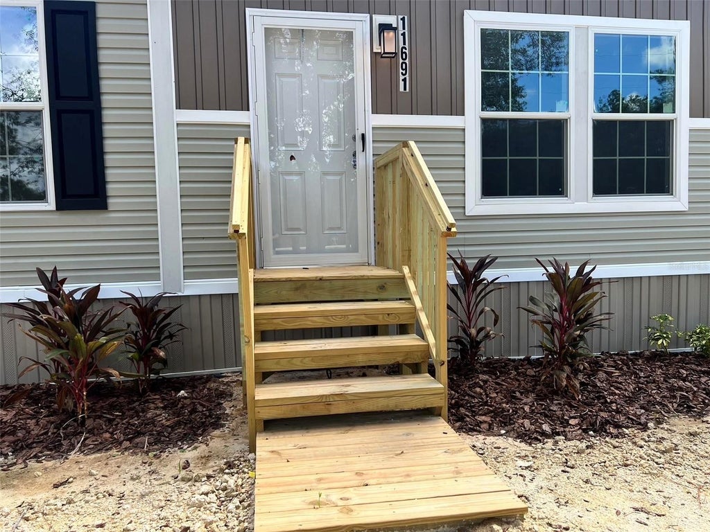 Photo of 11691 NE 106th Court, Archer, FL 32618 (MLS # GC543428)