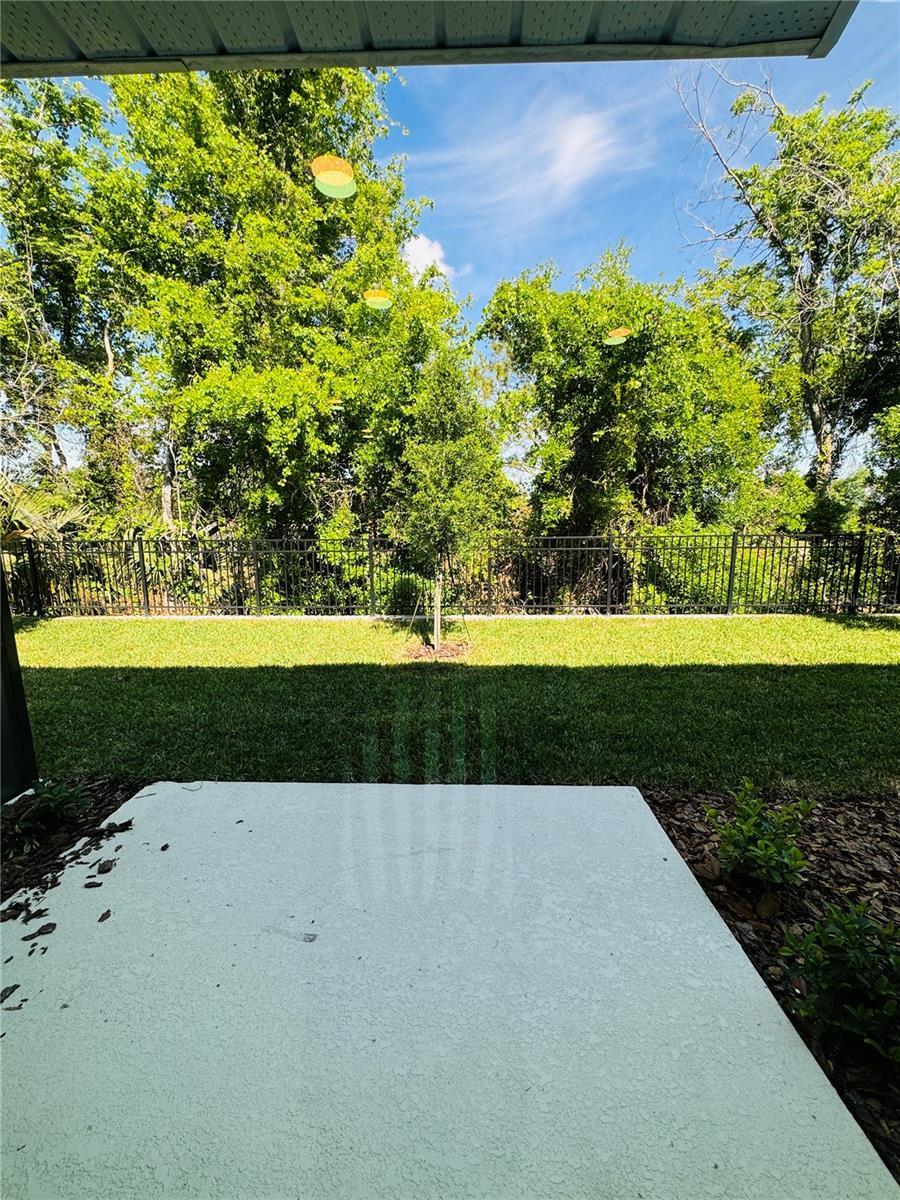 TOWNS AT TUSKAWILLA COMMONS - Residential Lease