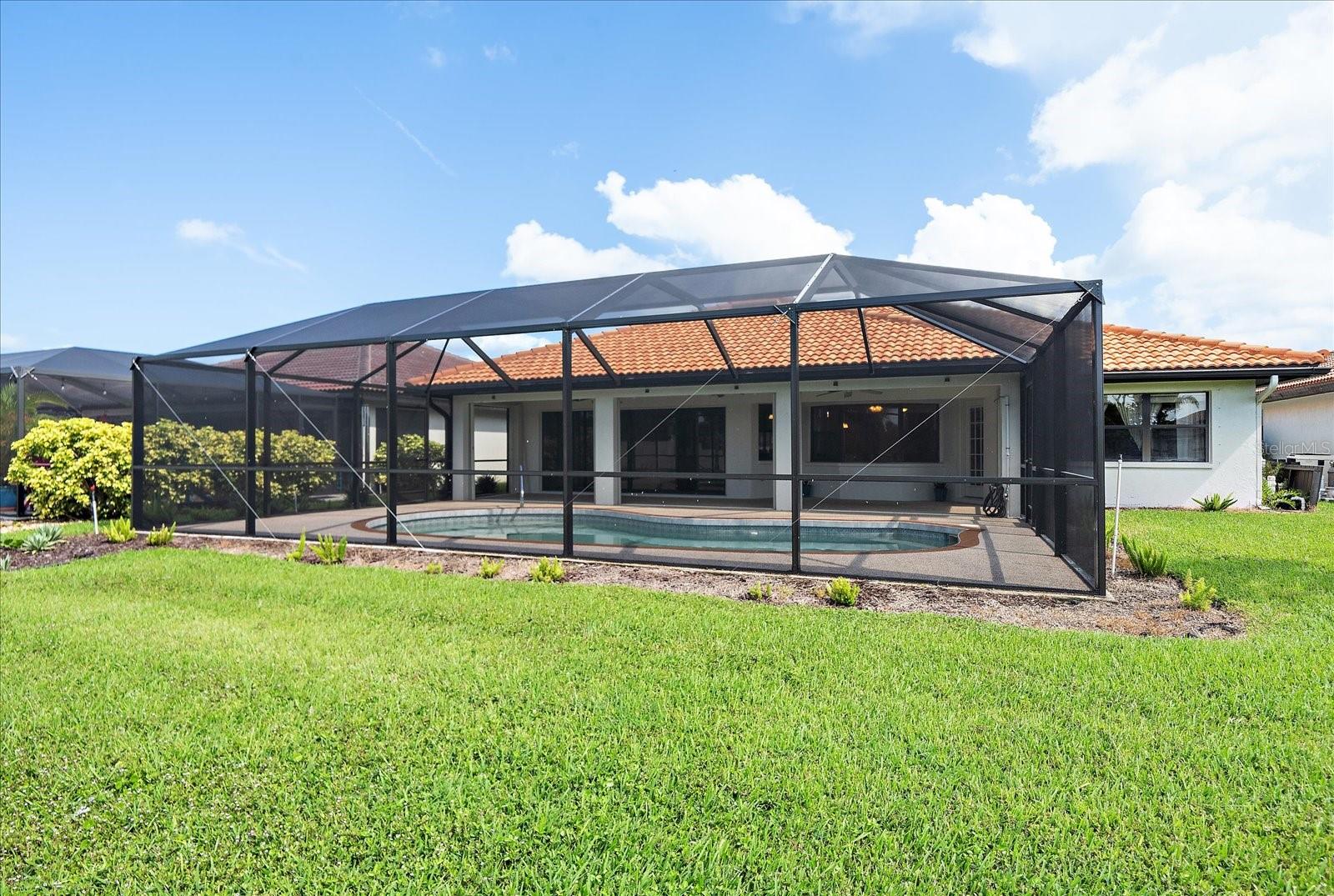 COVE POINTE - Residential